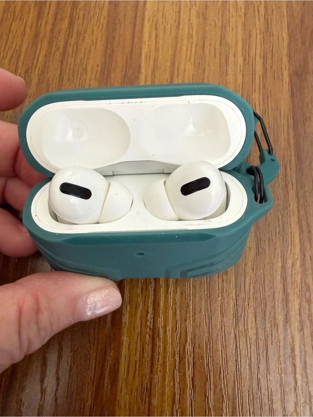 Apple AirPods Pro 1st gen magsafe with extra Teal Green Silicone Protective Case